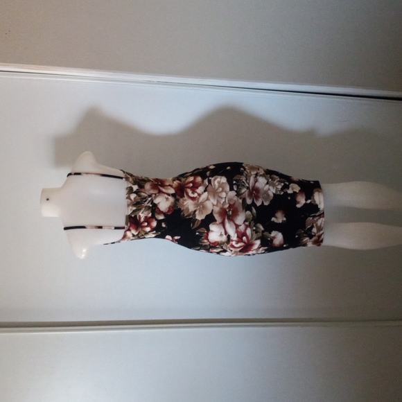 Dress GLARE. Size M - Picture 7 of 9